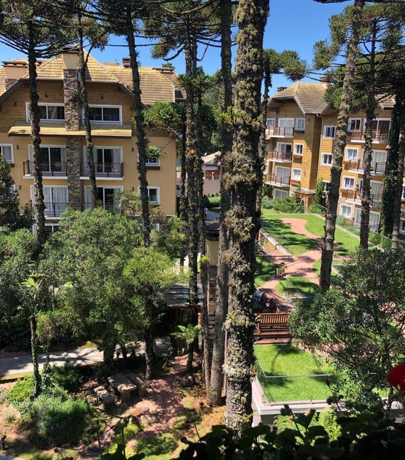 Excelente apartamento em Gramado/RS no Condomínio Casa de Pedra Exterior foto